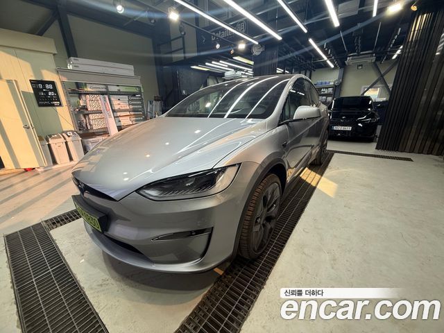 Tesla Model X AWD — пробег 6 000 км — фото 1 из 4