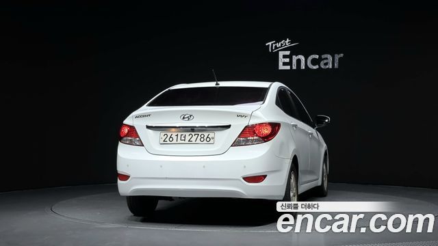 Hyundai Accent 1.4 VVT Premier — пробег 115 466 км — фото 4 из 5