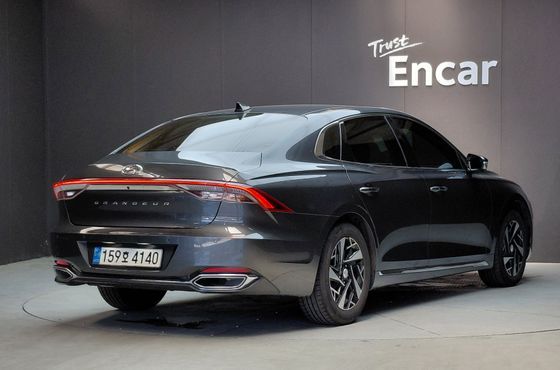 Hyundai Grandeur Premium — пробег 101 231 км — фото 2 из 5