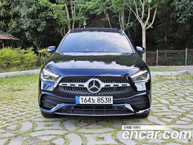 Mercedes-Benz GLA-Class GLA250 4MATIC — пробег 27 383 км — фото 4 из 5