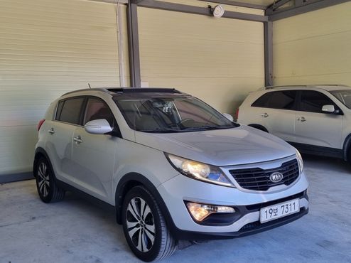 Kia Sportage Diesel 2WD Limited — пробег 137 718 км — фото 3 из 5
