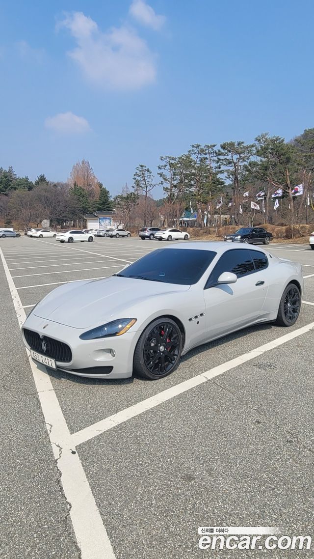 Maserati GranTurismo S 4.7 — пробег 50 000 км — фото 1 из 5