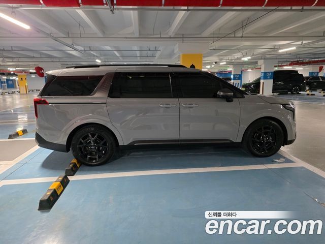 Kia Carnival Gasoline 9-Seater Gravity — пробег 17 000 км — фото 5 из 5