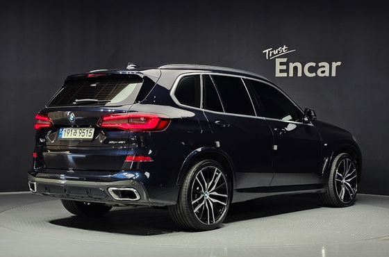 BMW X5 xDrive 40i M sports Onlie Exclusive Edition — пробег 142 212 км — фото 2 из 5