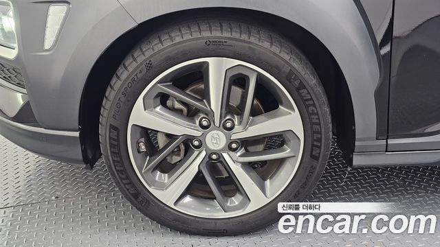 Hyundai Kona 1.6 Turbo 4WD Premium — пробег 77 402 км — фото 5 из 5