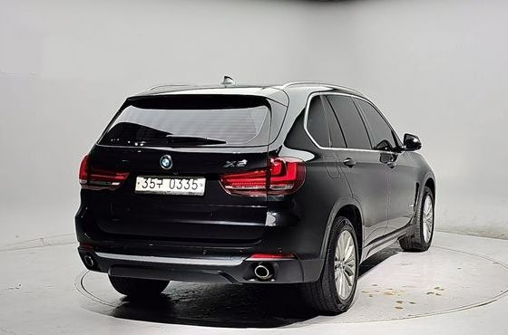 BMW X5 xDrive 30d — пробег 107 857 км — фото 3 из 5