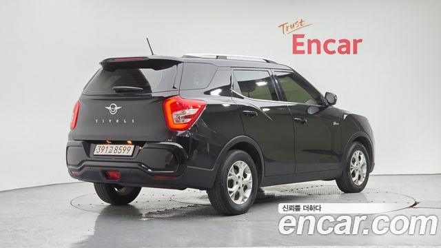 Ssangyong TIBOLI из Кореи Encar
