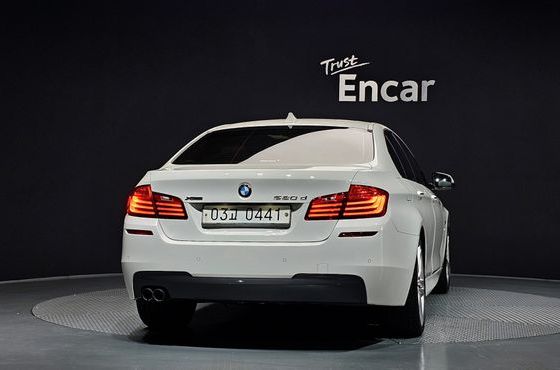 BMW 5-Series 520d xDrive M Aero Dynamic — пробег 166 017 км — фото 4 из 5