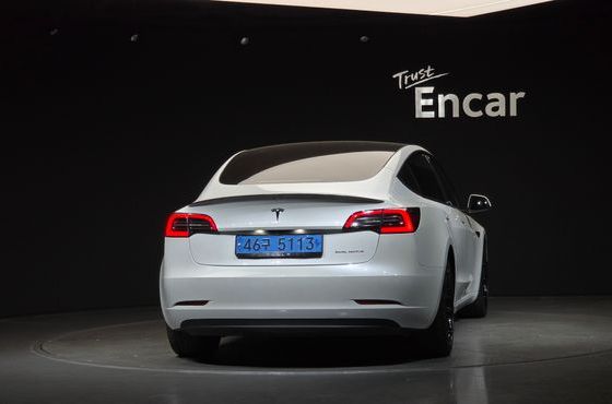 Tesla Model 3 Long Range AWD — пробег 112 609 км — фото 4 из 5