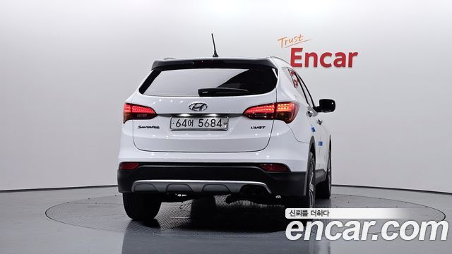 Hyundai Santafe Diesel(e-VGT) 2.2 2WD Exclusive — пробег 180 969 км — фото 4 из 5