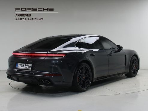 Porsche Panamera 4.0 GTS — пробег 2 250 км — фото 2 из 5