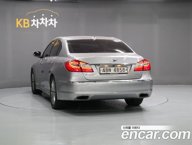 Hyundai Genesis из Кореи Encar