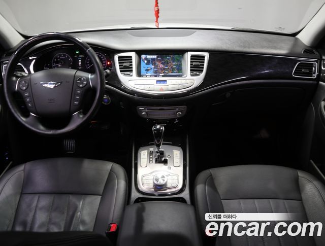 Hyundai Genesis из Кореи Encar