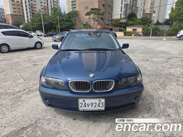 BMW 3-Series 320i Sedan E46 — пробег 160 000 км — фото 2 из 5