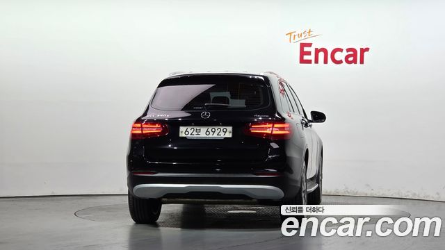 Mercedes-Benz GLC-Class GLC350e 4MATIC — пробег 60 695 км — фото 4 из 5