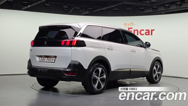 Peugeot 5008 из Кореи Encar