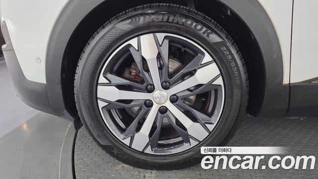 Peugeot 5008 из Кореи Encar