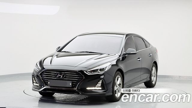 Hyundai Sonata 2.0 Smart Spicial — пробег 64 770 км — фото 1 из 5