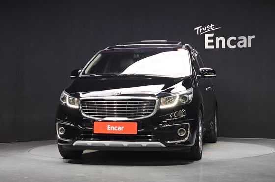 Kia Carnival 9-seater Noblesse — пробег 115 500 км — фото 3 из 5
