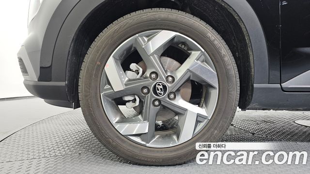 Hyundai Venue из Кореи Encar