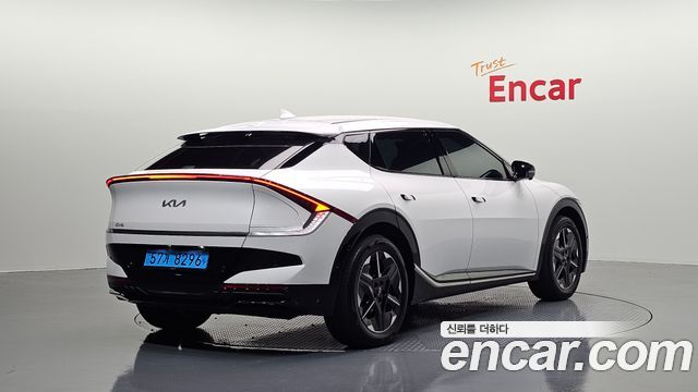 Kia EV6 из Кореи Encar
