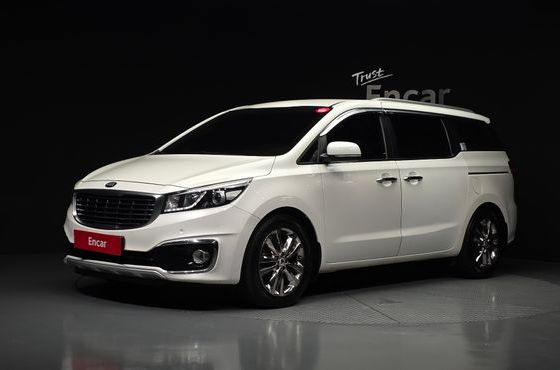 Kia Carnival 9-seater Prestige — пробег 131 922 км — фото 1 из 5