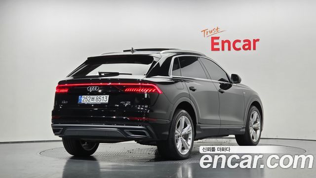 Audi Q8 45 TDI Quattro Premium — пробег 66 173 км — фото 2 из 5
