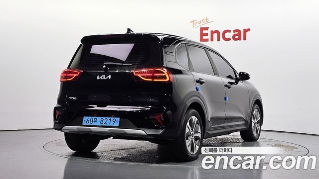 Kia Niro Air — пробег 70 107 км — фото 2 из 5