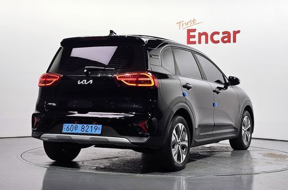 Kia Niro Air — пробег 70 107 км — фото 2 из 5