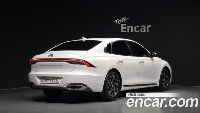 Hyundai Grandeur из Кореи Encar