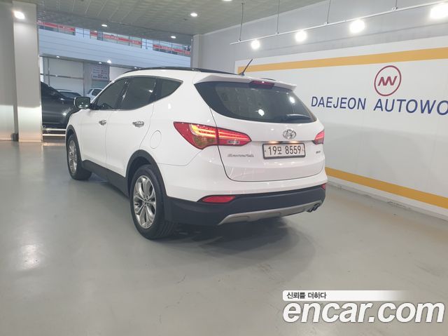 Hyundai Santafe Diesel(e-VGT) 2.0 2WD Premium — пробег 144 212 км — фото 5 из 5