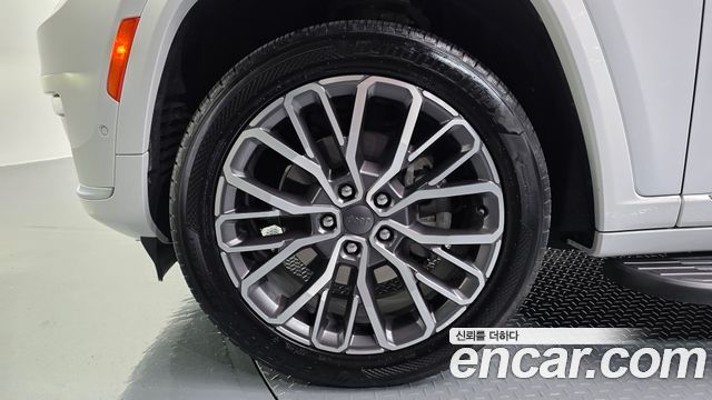 Jeep Cherokee из Кореи Encar