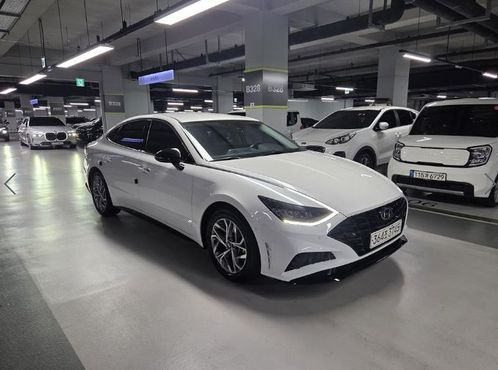 Hyundai Sonata 2.0 Premium Plus — пробег 132 237 км — фото 1 из 5
