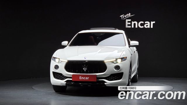 Maserati Levante из Кореи Encar