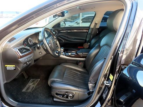 Genesis EQ900 3.8 GDI AWD Premium Luxury — пробег 210 000 км — фото 5 из 5