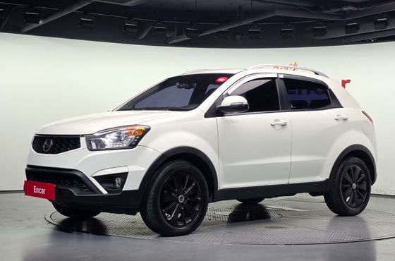 Ssangyong KORANDO 2.0 CVT 2WD High-Deluxe — пробег 187 305 км — фото 1 из 5