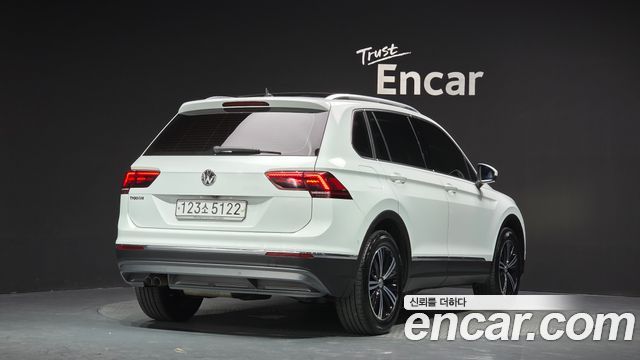 Volkswagen Tiguan 2.0 TDI Prestige — пробег 84 080 км — фото 2 из 5