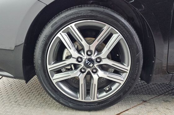 Kia K3 Luxury — пробег 81 780 км — фото 5 из 5