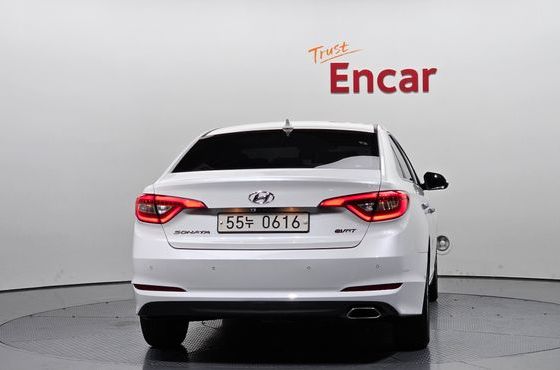 Hyundai Sonata 1.7 Diesel Smart — пробег 200 926 км — фото 4 из 5