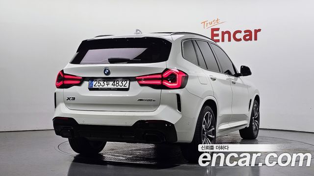 BMW X3 xDrive 30e M Sports Pro — пробег 25 275 км — фото 2 из 5