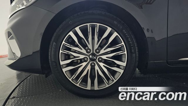 Kia K7 из Кореи Encar