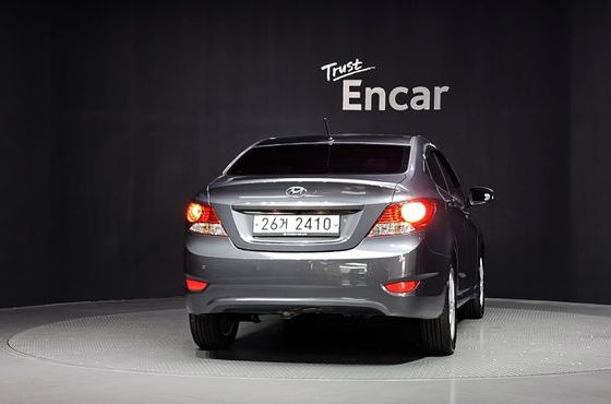 Hyundai Accent Diesel 1.6 VGT Premier — пробег 131 279 км — фото 4 из 5