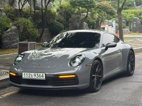 Porsche 911 Carrera 4S — пробег 17 000 км — фото 1 из 5