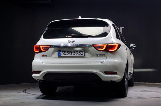 Infiniti QX60 3.5 AWD — пробег 101 425 км — фото 4 из 5