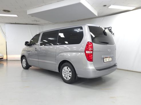 Hyundai Starex Van 3-Seater Smart — пробег 65 090 км — фото 4 из 5