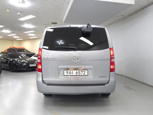 Hyundai Starex Van 3-Seater Smart — пробег 65 090 км — фото 5 из 5
