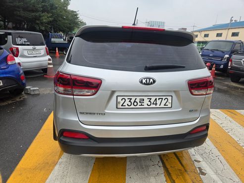Kia Sorento Diesel 2.0 2WD Prestige — пробег 343 000 км — фото 3 из 5
