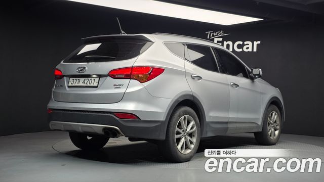 Hyundai Santafe Diesel(e-VGT) 2.2 4WD Premium — пробег 153 969 км — фото 2 из 5