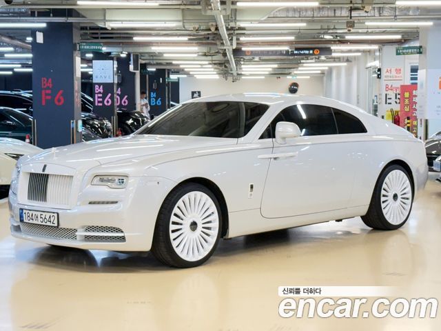 Rolls-Royce Wraith 6.6 — пробег 32 062 км — фото 1 из 5