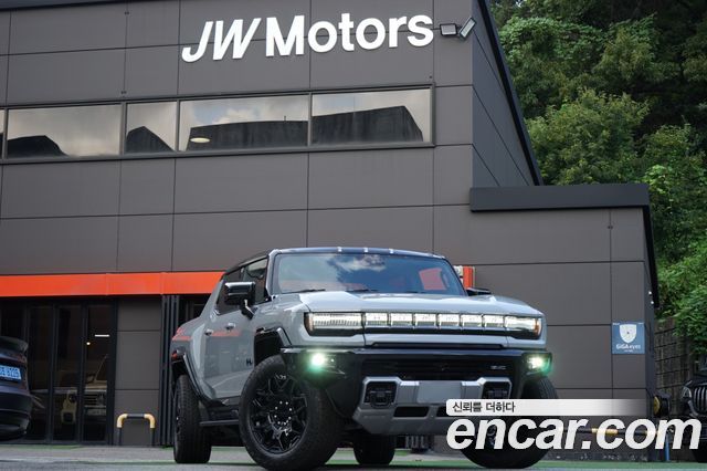 GMC Hummer EV e4WD — пробег 45 км — фото 1 из 5